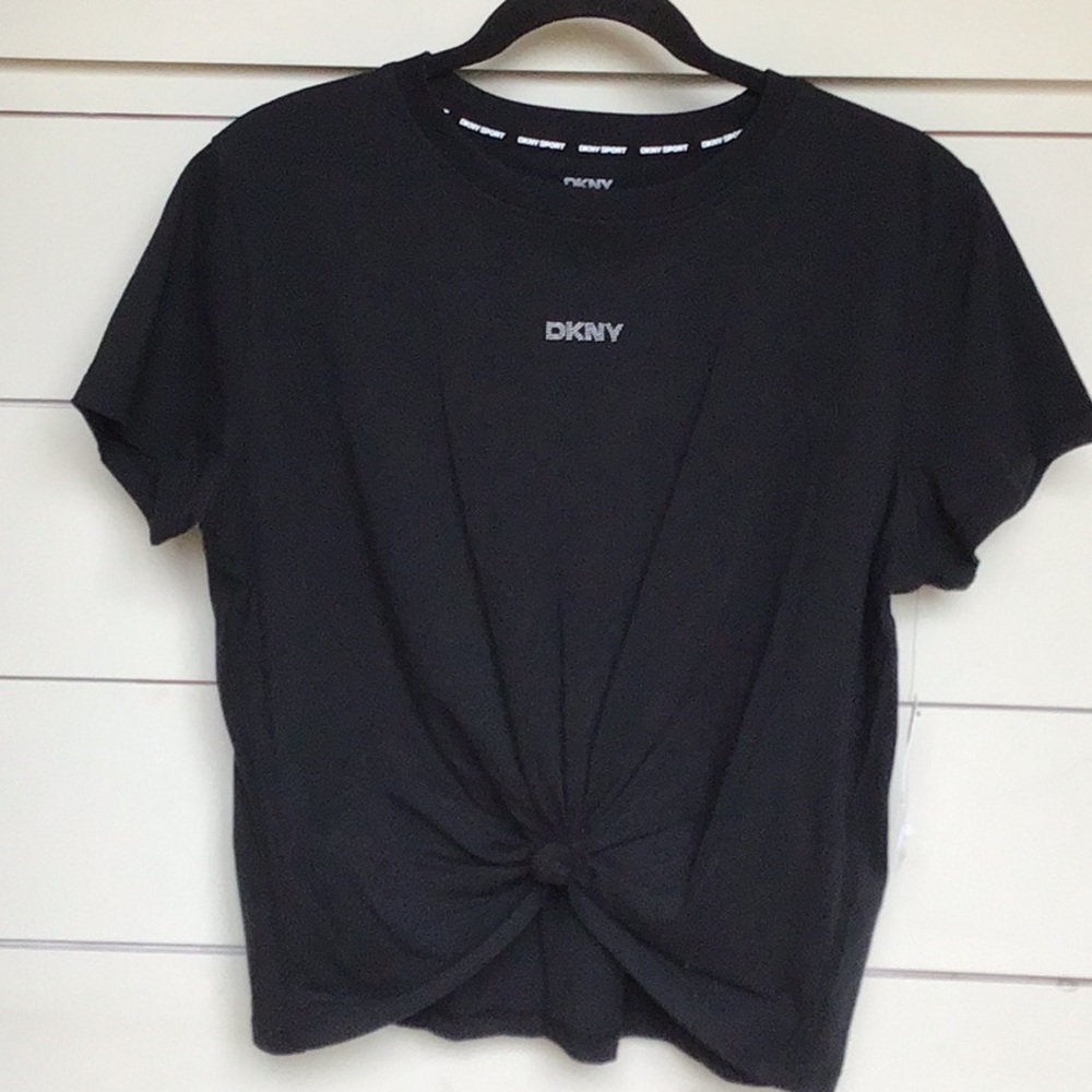DKNY Black Shirt🤍❤️